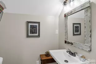 360 Shadow Ln, Green Mountain, NC 28740 - Photo 32