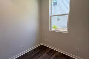3157 Finchborough Ct, Charlotte, NC 28269 - Photo 8