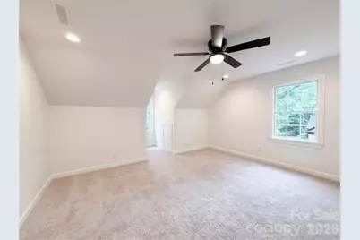 318 Valley Stream Road, Statesville, NC 28677 - Photo 4