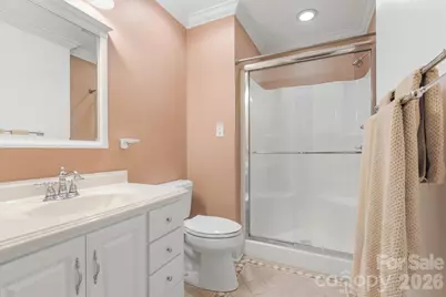655 21st Avenue NW, Hickory, NC 28601 - Photo 38