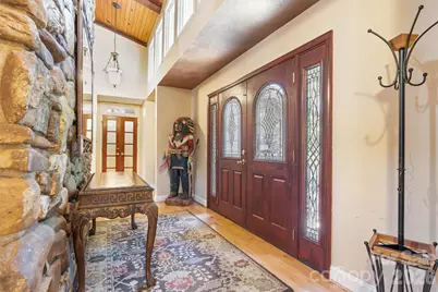 655 21st Avenue NW, Hickory, NC 28601 - Photo 4