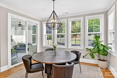 7005 Providence Lane W, Charlotte, NC 28226 - Photo 12