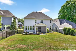 7005 Providence Ln W, Charlotte, NC 28226 - Photo 40