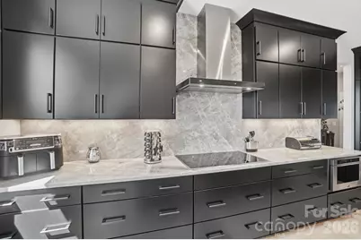 5225 Glenwalk Drive, Charlotte, NC 28269 - Photo 16