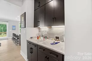 5225 Glenwalk Dr, Charlotte, NC 28269 - Photo 8