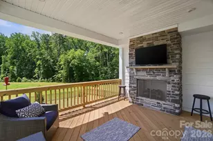 5225 Glenwalk Dr, Charlotte, NC 28269 - Photo 22