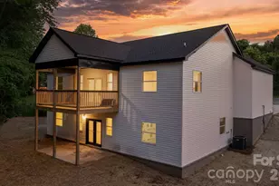 47 Tennyson Dr, Taylorsville, NC 28681 - Photo 2