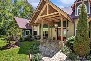350 Snow Flake Ln, Maggie Valley, NC 28751 - Photo 2