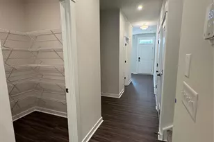 3114 Finchborough Ct, Charlotte, NC 28269 - Photo 6