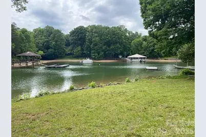 536 Oak Tree Road, Mooresville, NC 28117 - Photo 2