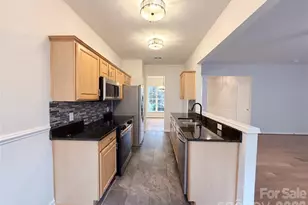 11747 Huxley Rd, Charlotte, NC 28277 - Photo 2
