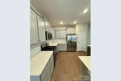 18227 Stark Way, Charlotte, NC 28278 - Photo 8