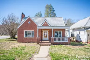 228 Main St, Rosman, NC 28772 - Photo 1