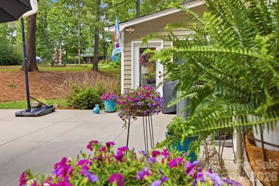 1496 Hardwood Circle, Newton, NC 28658 - Photo 38