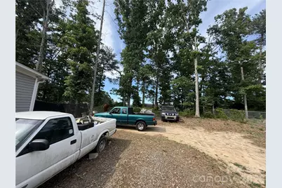 915 Jay Burke Road, Taylorsville, NC 28681 - Photo 10