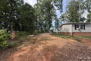915 Jay Burke Rd, Taylorsville, NC 28681 - Photo 6