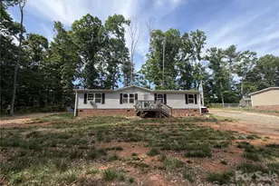 915 Jay Burke Rd, Taylorsville, NC 28681 - Photo 2