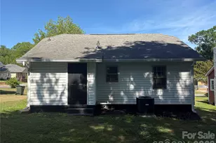 601 Harris St NW, Concord, NC 28025 - Photo 10