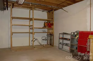 4631 Highlake Dr, Charlotte, NC 28215 - Photo 34