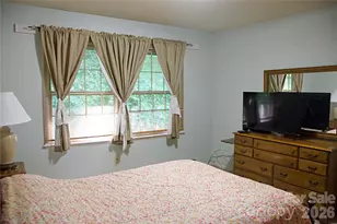 4631 Highlake Dr, Charlotte, NC 28215 - Photo 22