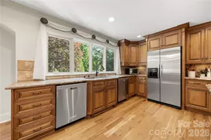 4531 Montibello Dr, Charlotte, NC 28226 - Photo 12