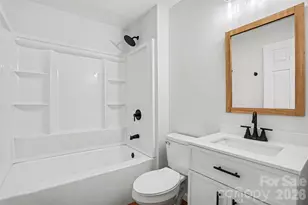 9118 S Lakebrook Rd, Charlotte, NC 28214 - Photo 12
