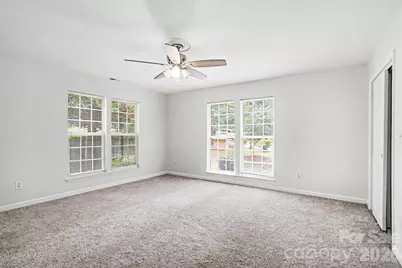 9118 S Lakebrook Road, Charlotte, NC 28214 - Photo 10