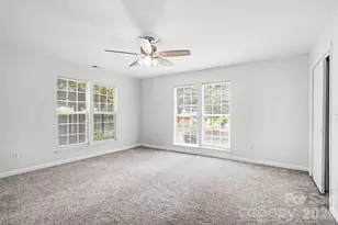 9118 S Lakebrook Rd, Charlotte, NC 28214 - Photo 10