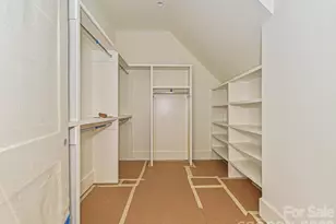 1329 Bevis Dr, Charlotte, NC 28209 - Photo 26