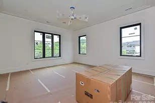 1329 Bevis Dr, Charlotte, NC 28209 - Photo 22
