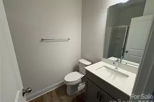 5009 Layman Dr, Charlotte, NC 28226 - Photo 6
