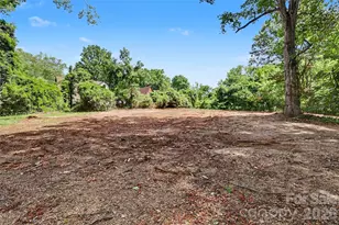 6510 Sharon Hills Rd, Charlotte, NC 28210 - Photo 2