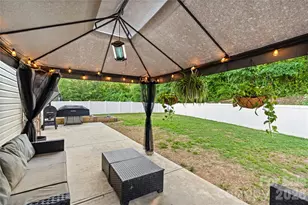 218 Valerie Dr, Lincolnton, NC 28092 - Photo 32