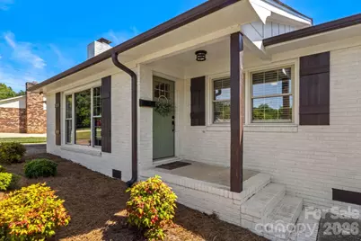918 Henry Street, Kings Mountain, NC 28086 - Photo 2