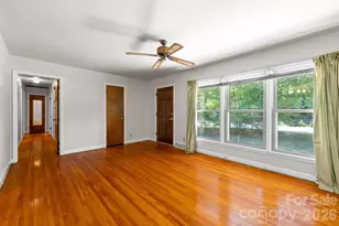 3137 Frederick Pl, Charlotte, NC 28210 - Photo 10