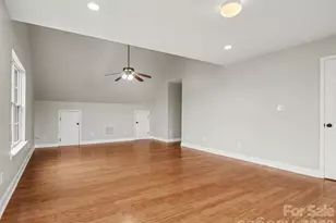 2715 Thornburg Ct, Monroe, NC 28110 - Photo 16