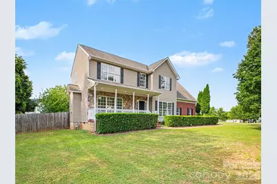 2715 Thornburg Court, Monroe, NC 28110 - Photo 2