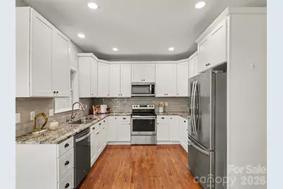2715 Thornburg Court, Monroe, NC 28110 - Photo 10