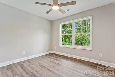 209 W 17th Street, Kannapolis, NC 28081 - Photo 24