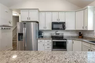185 Springfield Meadow Dr, Etowah, NC 28729 - Photo 14