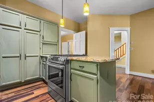 4 Lacoste Dr, Hendersonville, NC 28739 - Photo 14