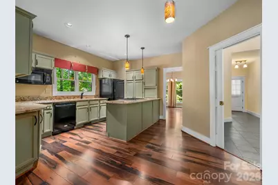 4 Lacoste Drive, Hendersonville, NC 28739 - Photo 12
