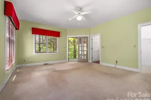 4 Lacoste Dr, Hendersonville, NC 28739 - Photo 18