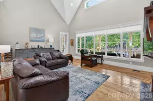 2243 Whiterock Ct, Sherrills Ford, NC 28673 - Photo 6