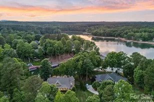 2243 Whiterock Ct, Sherrills Ford, NC 28673 - Photo 4