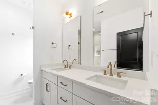 2703 Parkway Ave, Charlotte, NC 28208 - Photo 12
