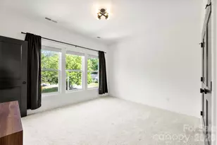 2703 Parkway Ave, Charlotte, NC 28208 - Photo 16