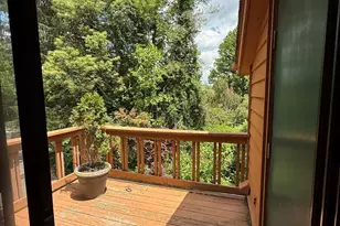 581 Courtwood Ln, Hendersonville, NC 28739 - Photo 6