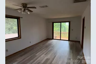 581 Courtwood Lane #6, Hendersonville, NC 28739 - Photo 2