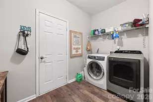 8724 Gray Willow Rd, Charlotte, NC 28227 - Photo 16